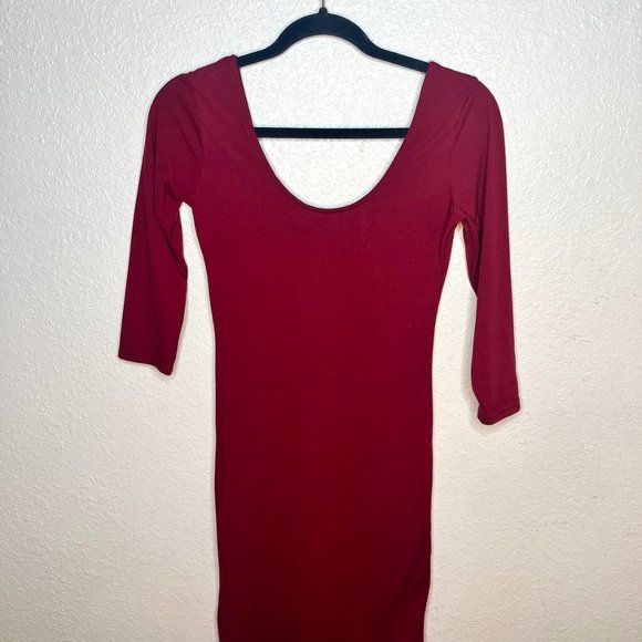 Burgundy Bodycon Dress - Picture 1 of 1